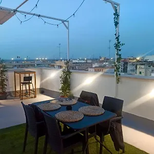 Attic8 Apartament Bari